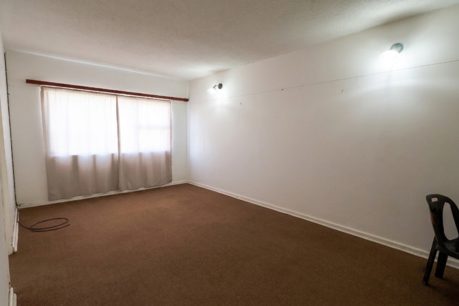 1 Bedroom Property for Sale in Quigney Eastern Cape